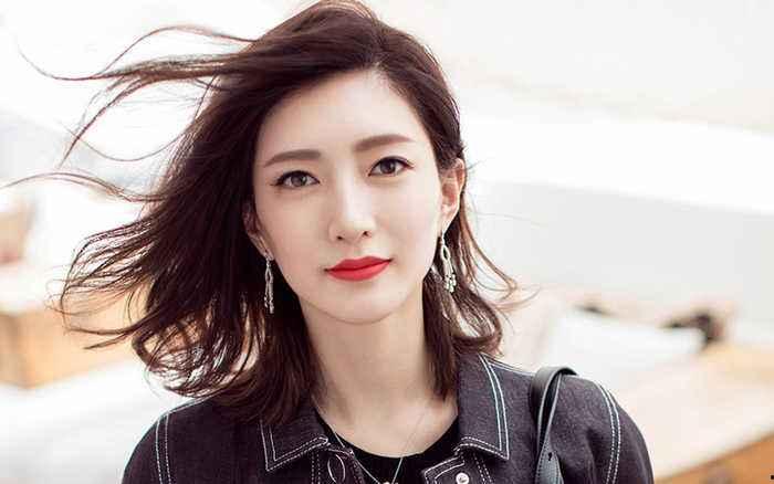 娱乐吃瓜江疏影,娱乐圈的瓜田,她如何成为焦点?